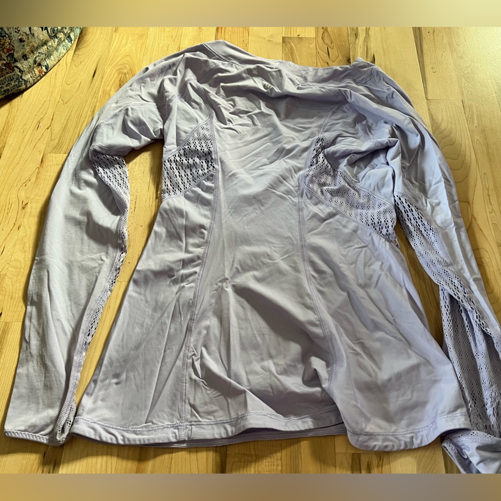 Lavender Lululemon running top